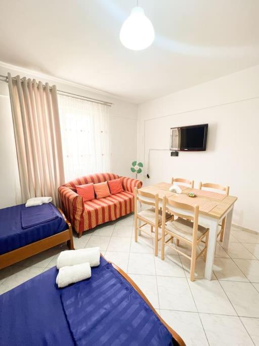 Apartment Garden Apt-1 Sarande