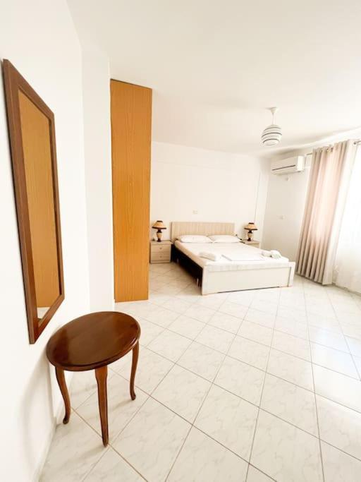 Garden Apt-1 Apartment Sarande